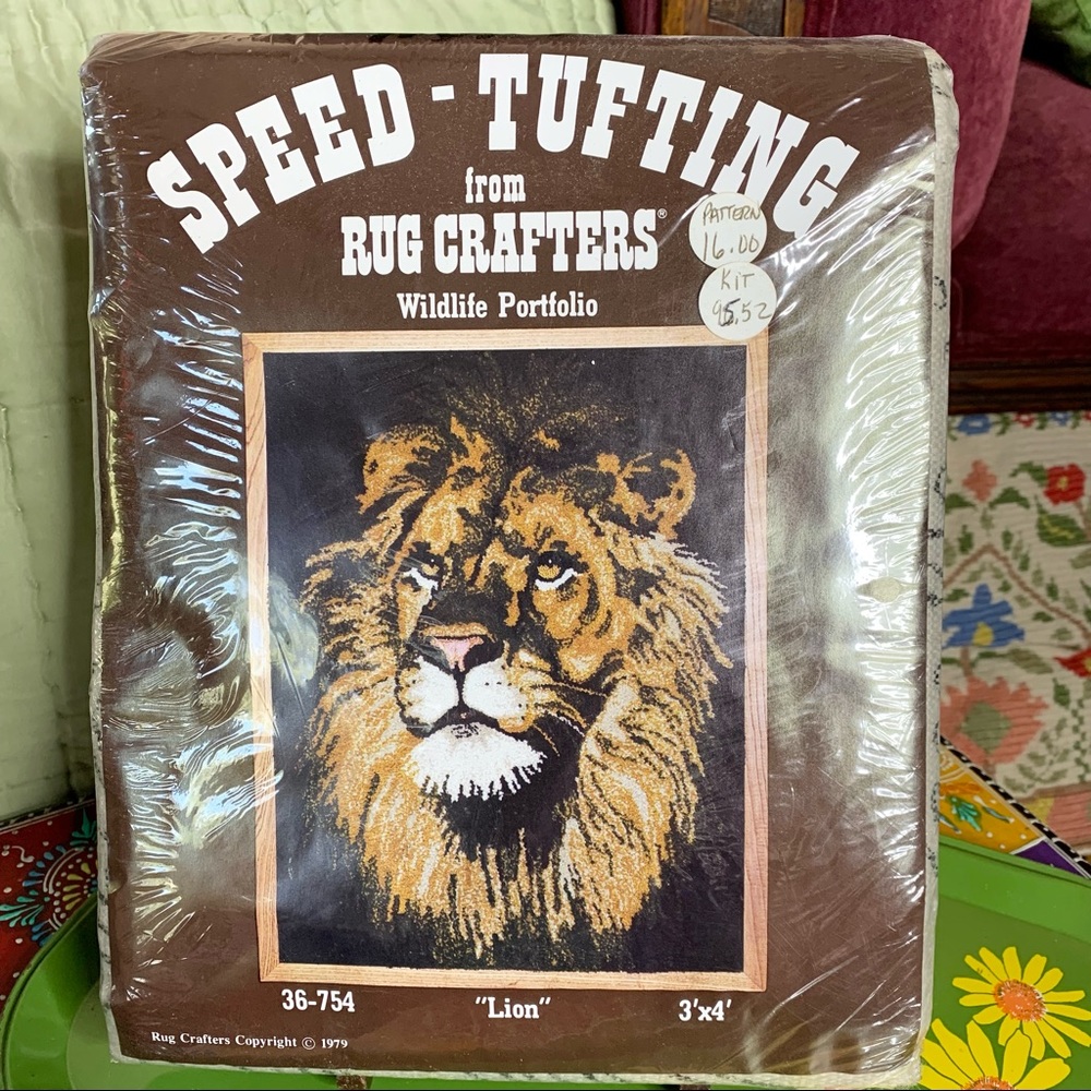 70s Lion Rug Kit